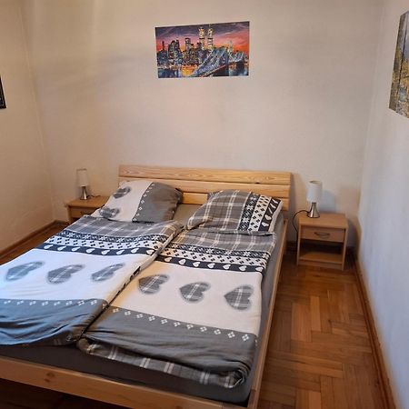 Ferienwohnung Kupfer Шмидефелд ам Ренщайг Екстериор снимка